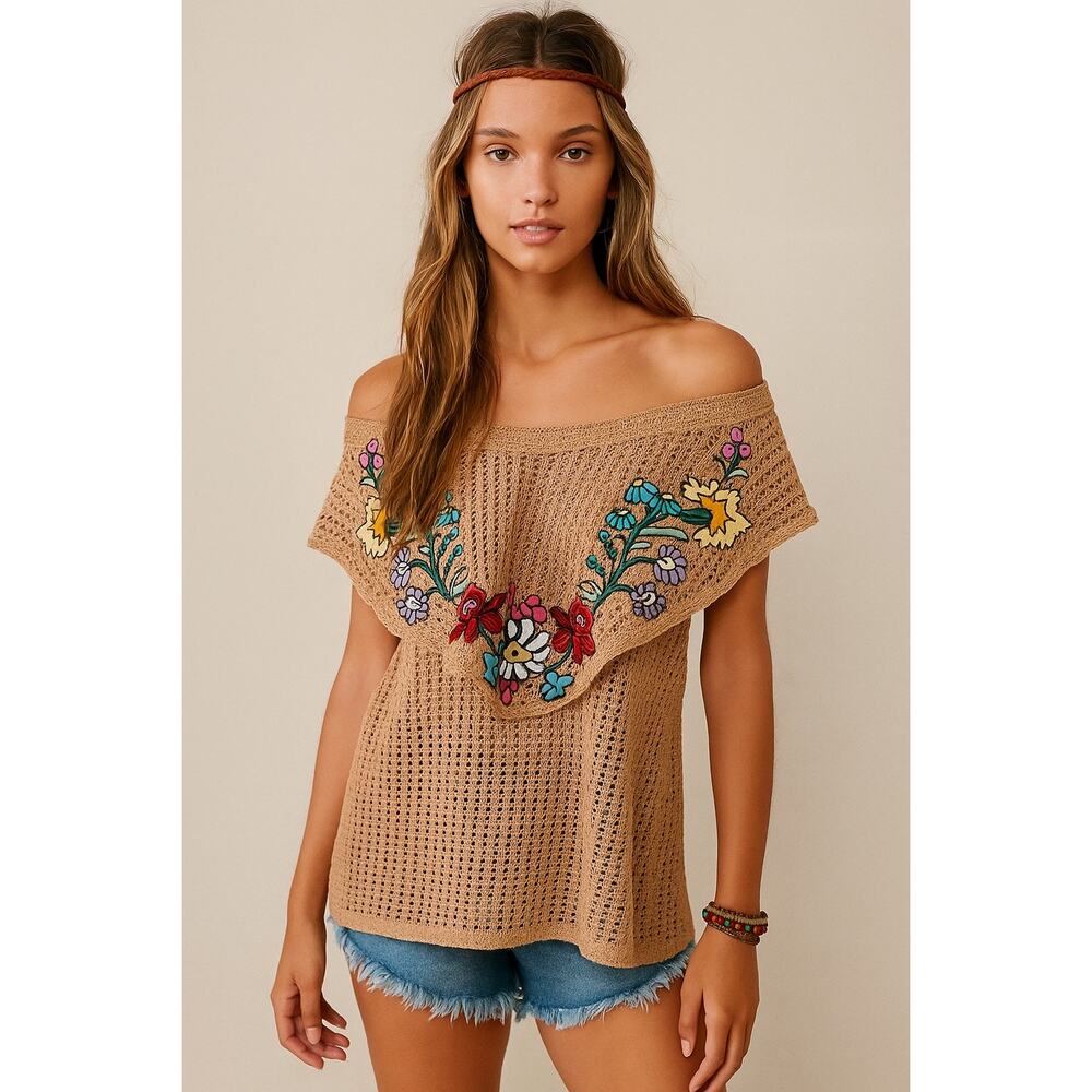 Judith March Embroidered Crochet Floral Top